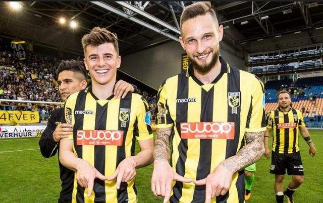 半场结束前 半场结束前