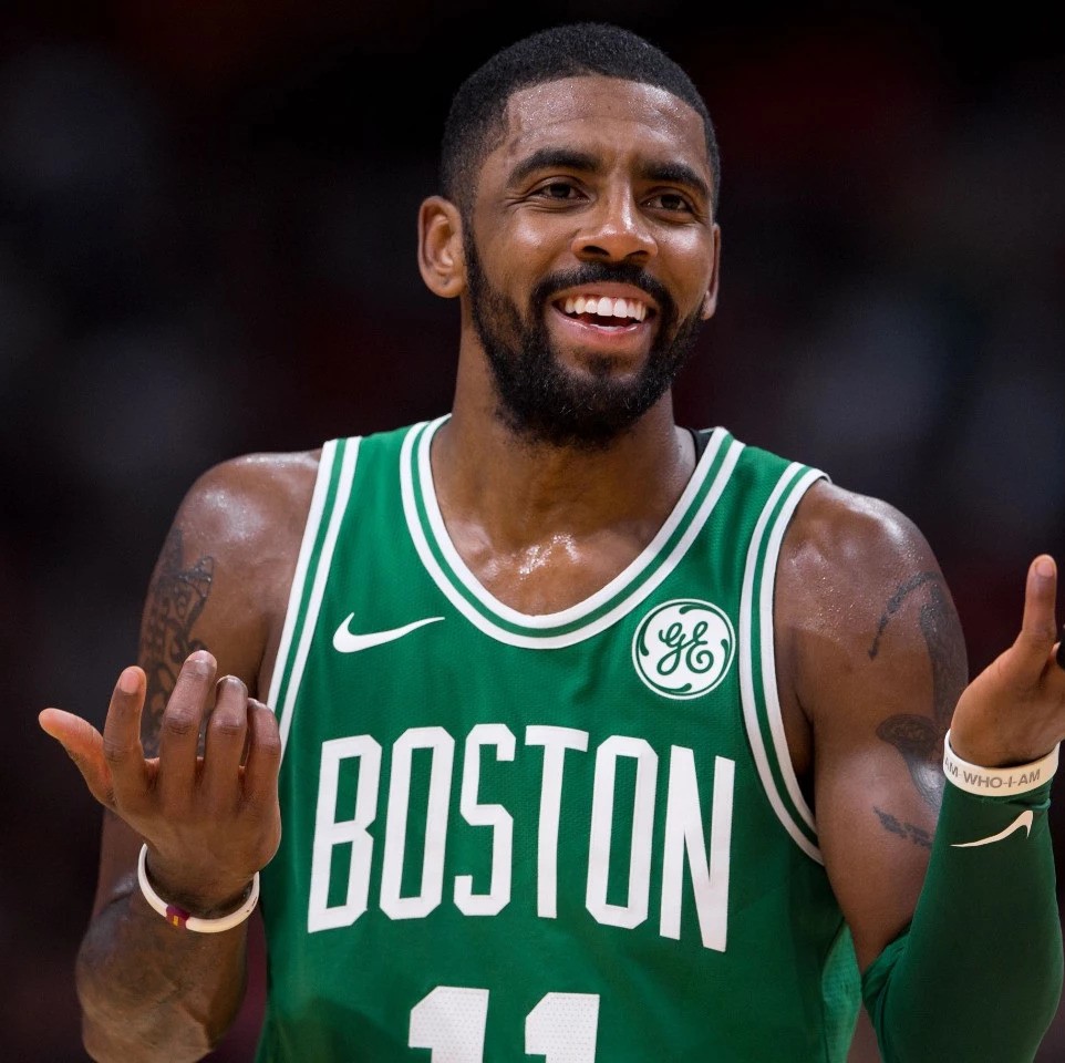 他的成功背 他的成功背