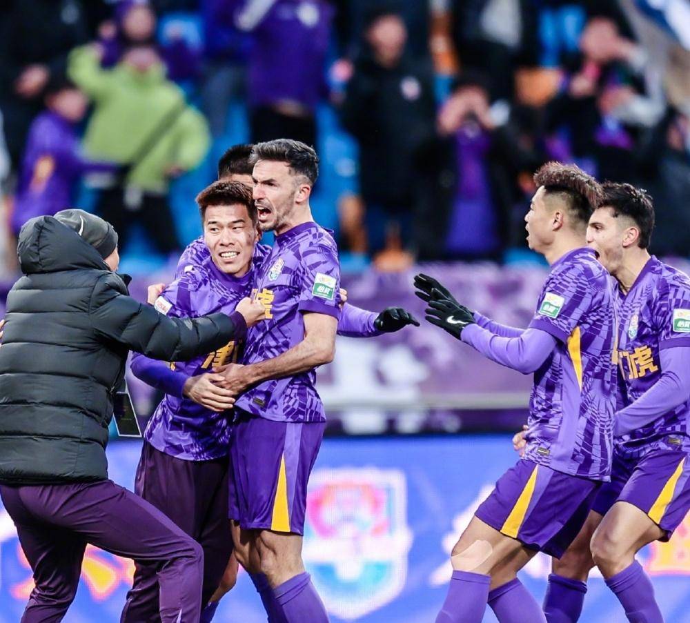 他刻意加快 他刻意加快