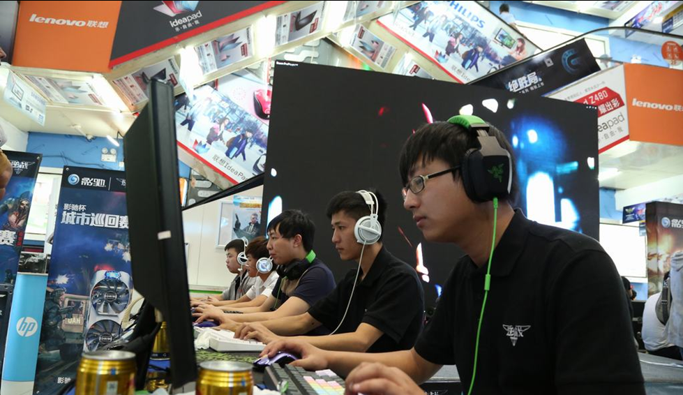 现充满了新 现充满了新