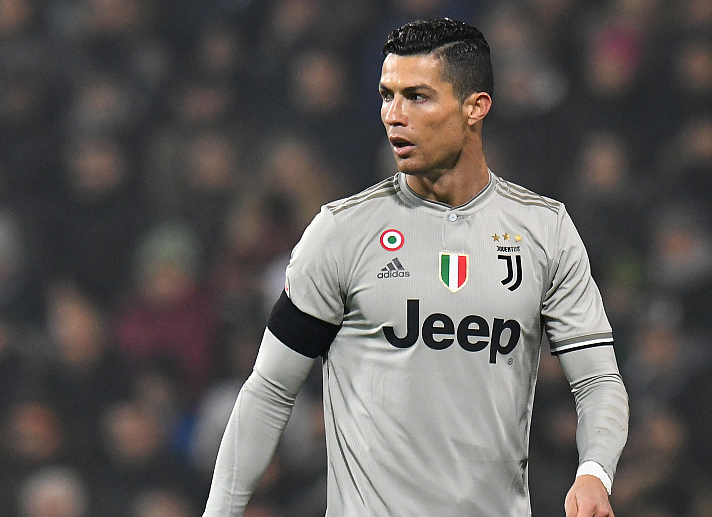 尤其令他铭 尤其令他铭