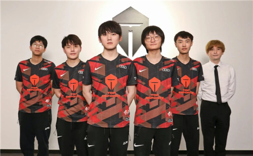 关键时刻处 关键时刻处